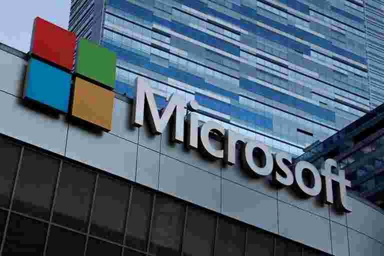 Microsoft在预测更多云增长时，Microsoft为1万亿美元