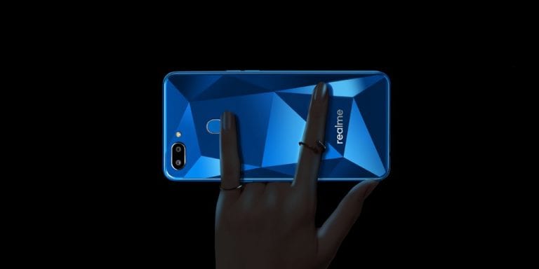 realme x今天去销售：查看价格，功能，提供