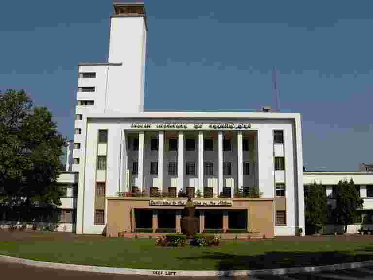 报告称，IIT Kharagpur在纪录时参加了1000个工作时间